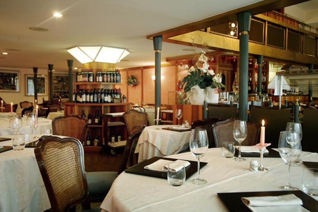 Duca D'Aosta Hotel Restaurante foto